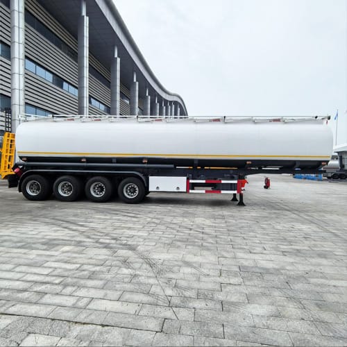 4-axis 58000L square 5-cargo oil tanker - Image 3