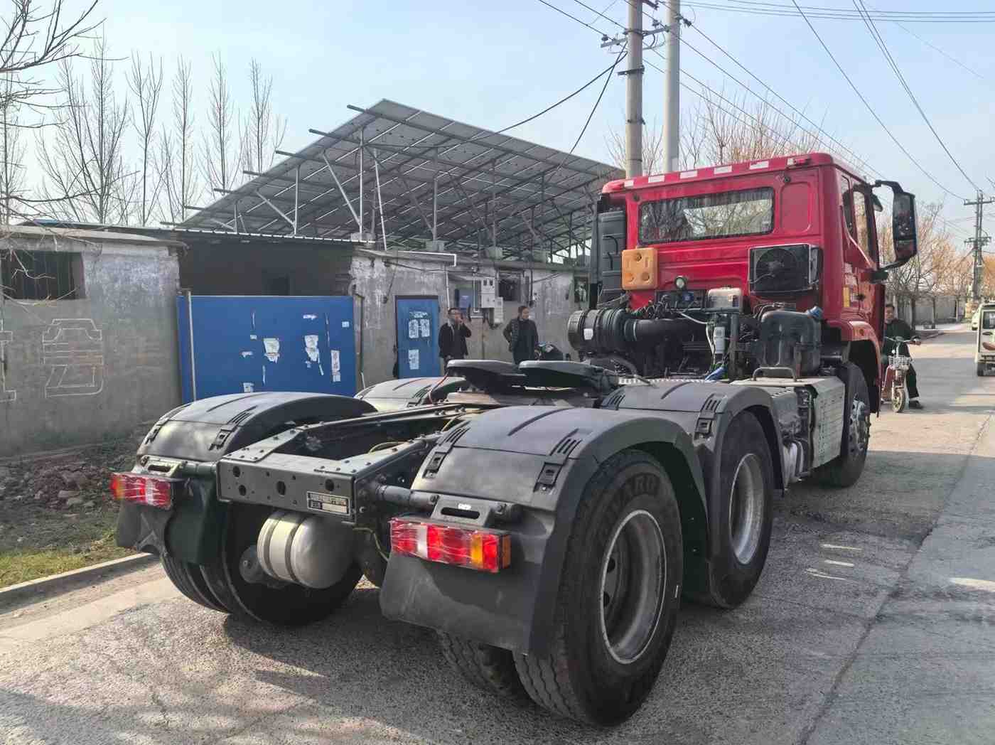 SINOTRUK HOWO NX 6X4 - Image 2