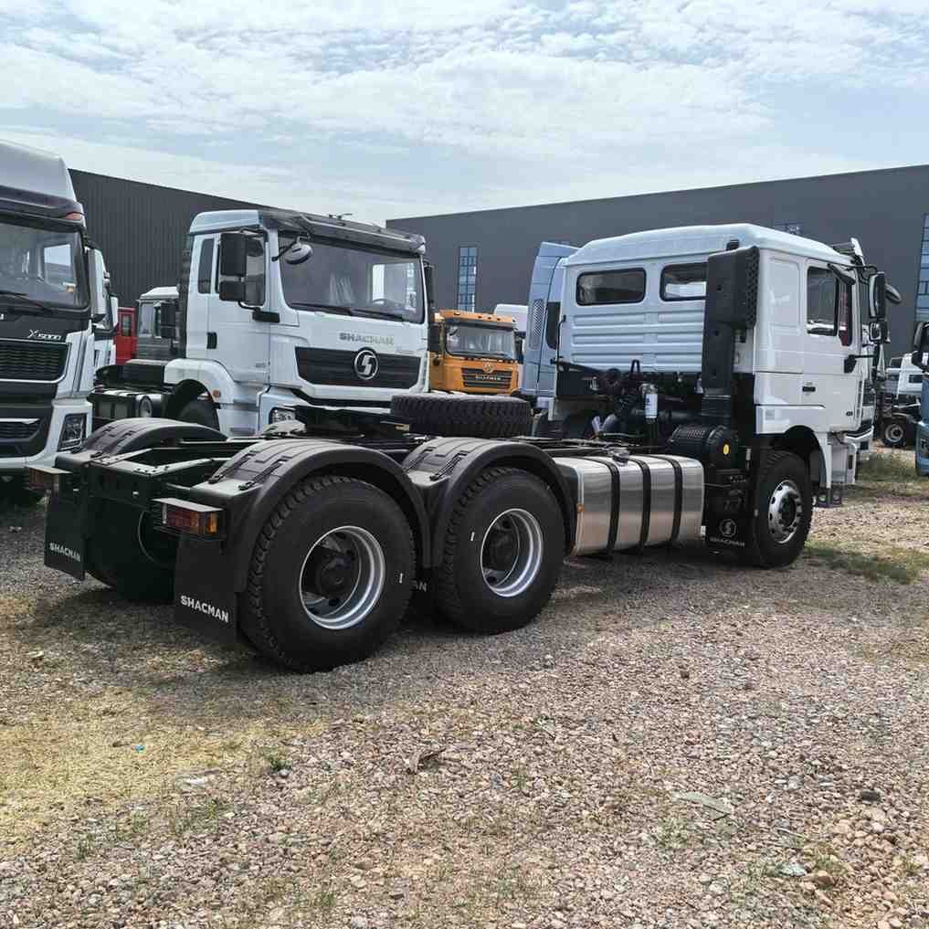 SHACMAN H3000 6x4 Pull Up - Image 3