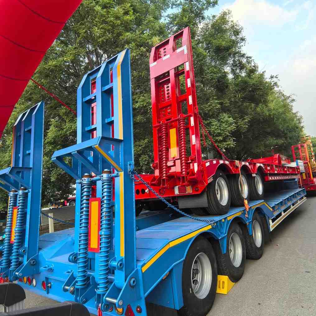 Low flatbed semi-trailer - Image 6