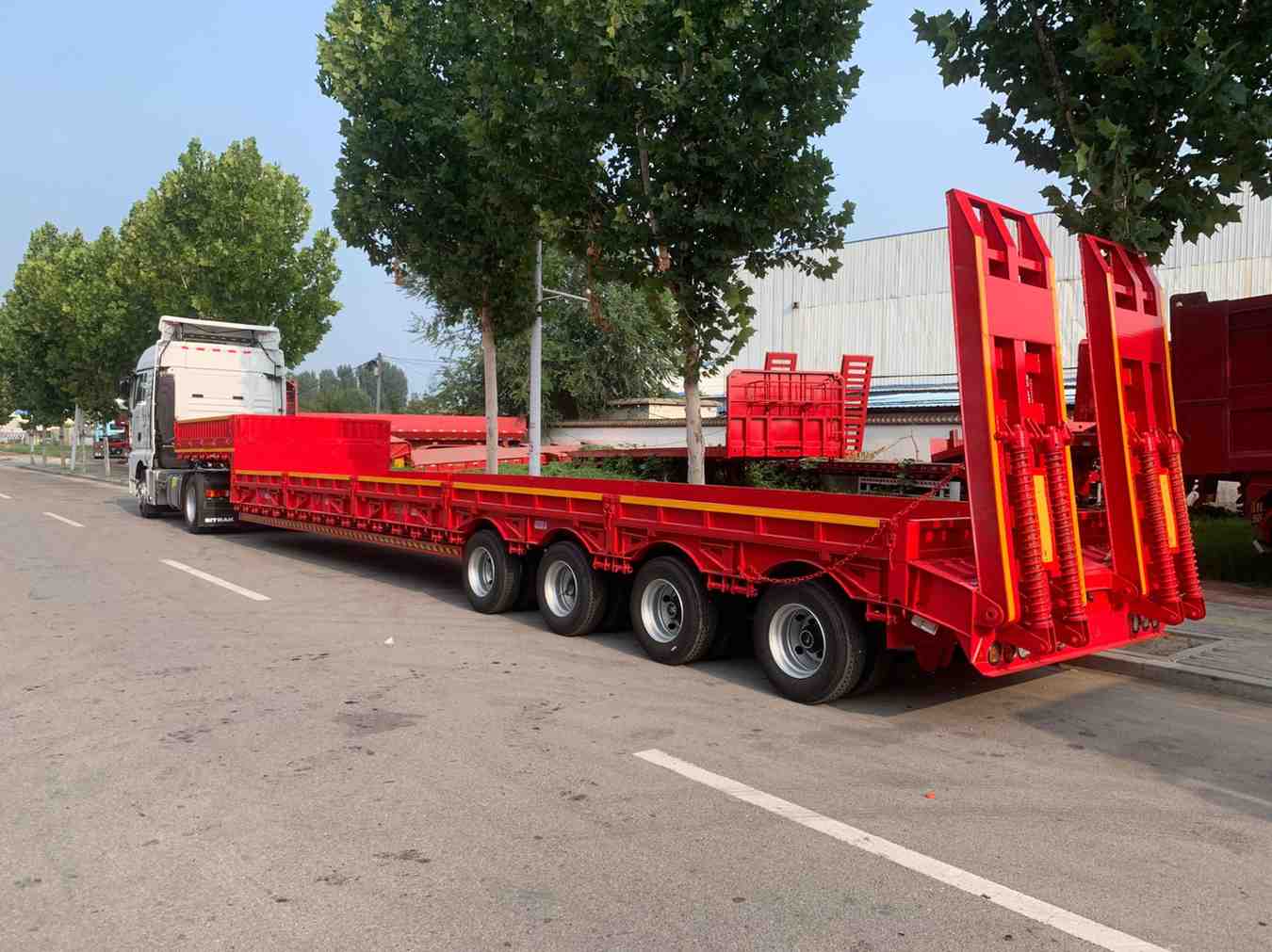 Low-profile multi-axle low flatbed semi-trailer - Image 7